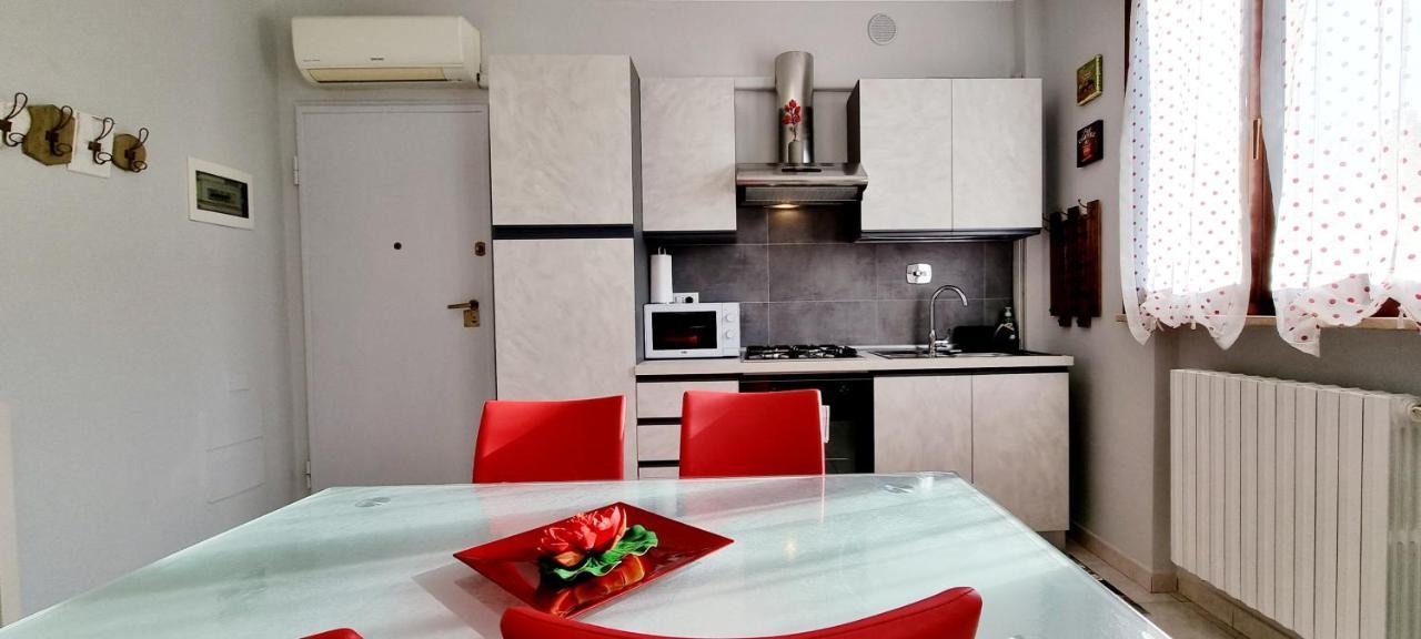 Guest Holiday Bari Reggio Emilia Eksteriør billede
